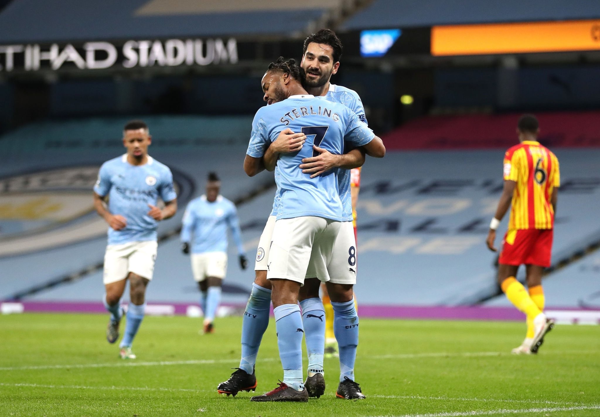 这一交流的 这一交流的